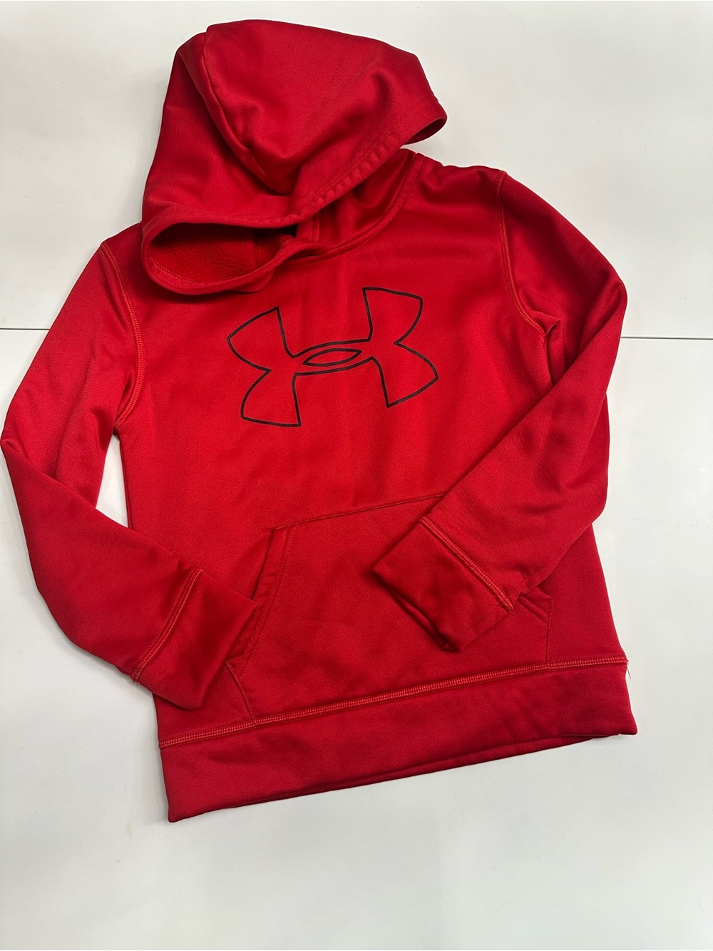 Under Armour Red Kids' Pullover Hoodie size 6